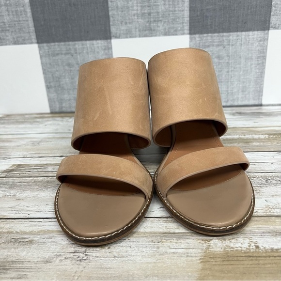 Alias Mae Evoke Mule Heel Sandal - Picture 6 of 16